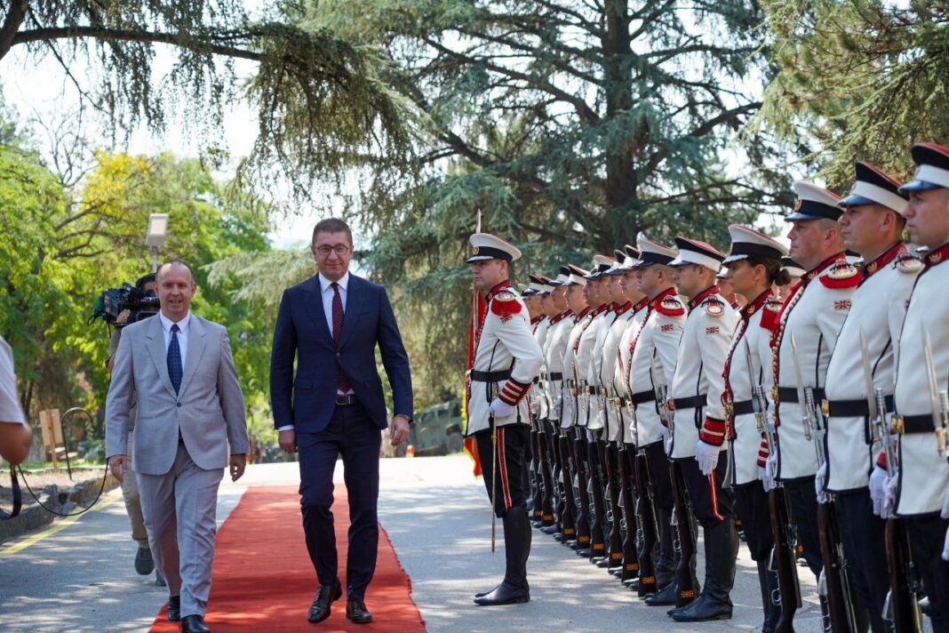 mickoski gashi garda