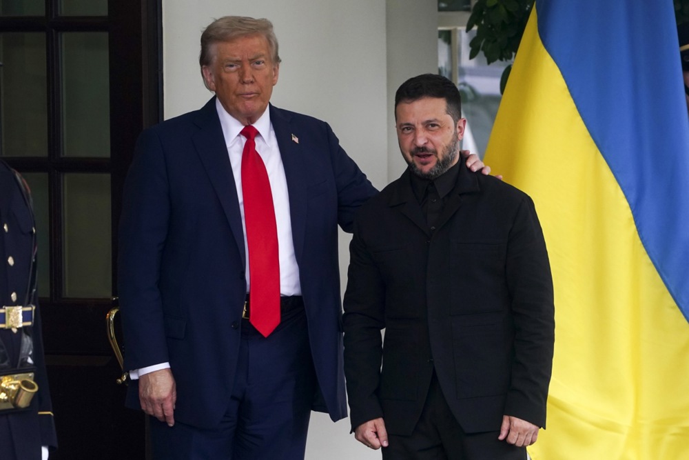 US President Trump meets Ukraine's President and European leaders at White House