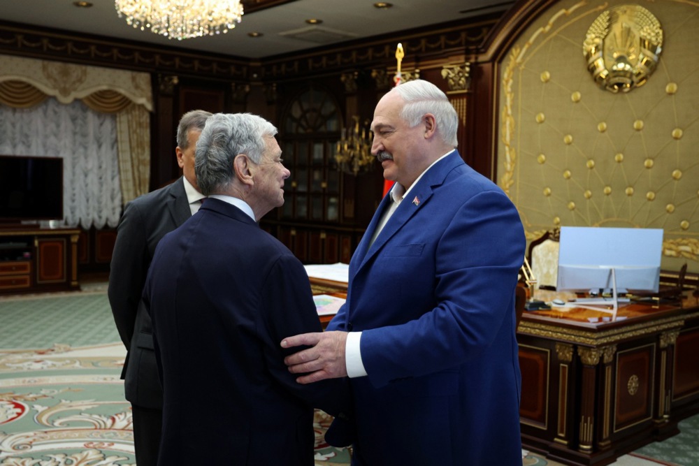 Belarus President Alexander Lukashenko meets with US Presidential envoy John Coale