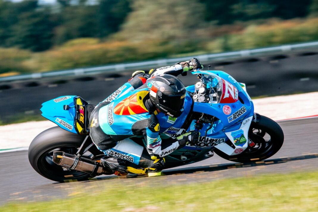 Бузалковски FIM Europe (2)