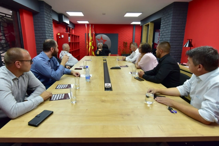 levica - gradonacalnici