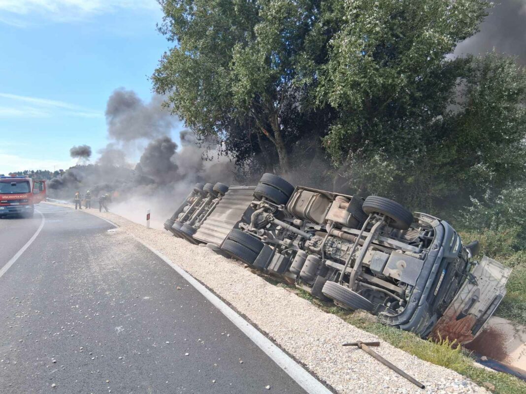 prevrtena cisterna 1