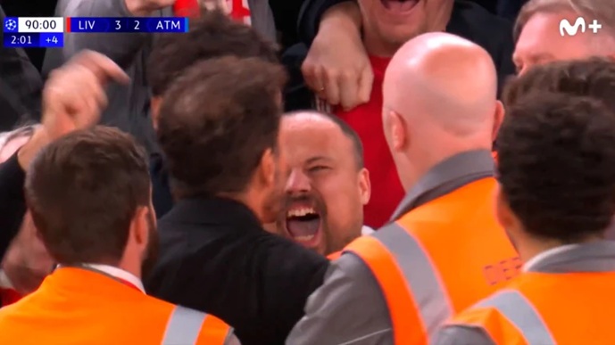 simeone-fan-liverpool