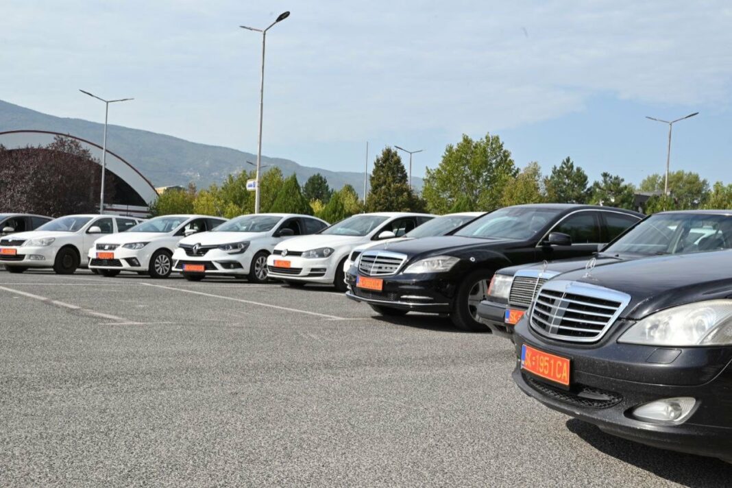 sluzveni vozila tablici