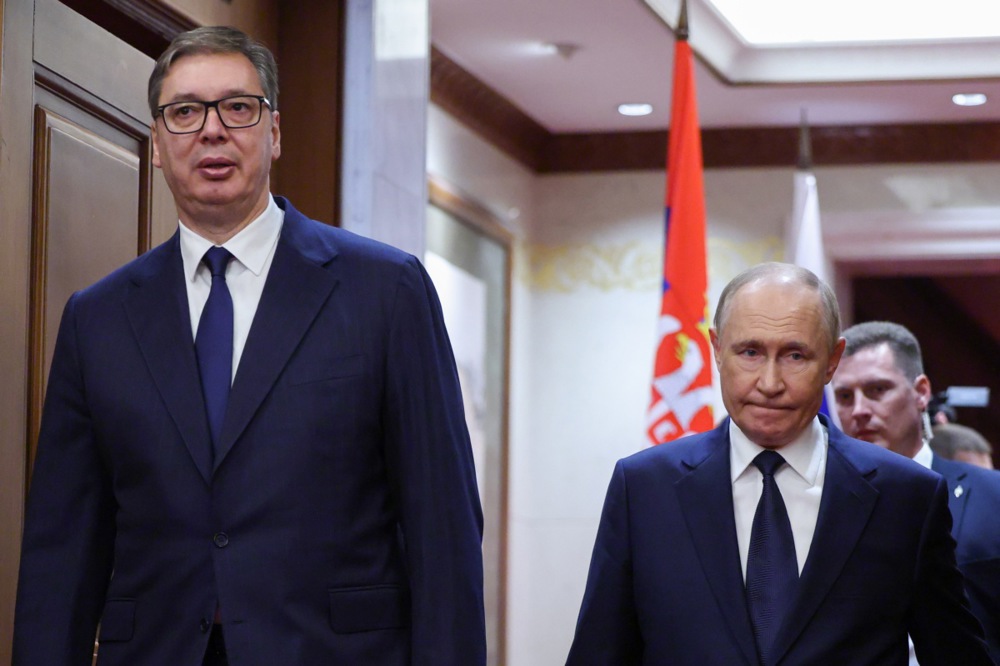Russian President Putin meets Serbian President Vucic in Beijing