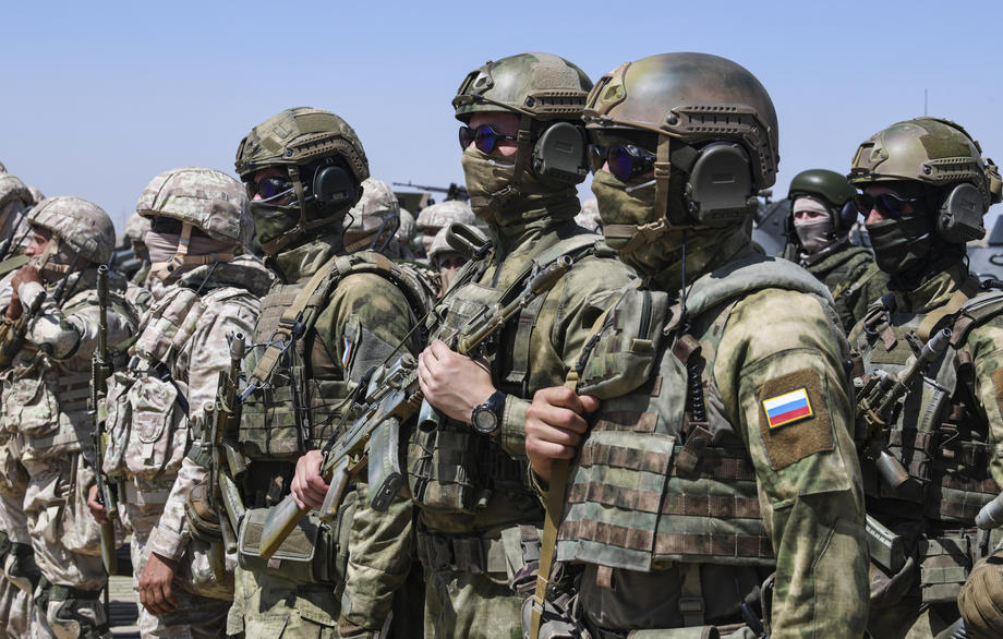 Russia and Uzbekistan carry out military exercises on the border with Afghanistan