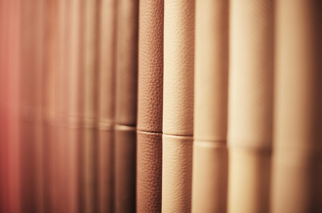 leather-1331929_1280