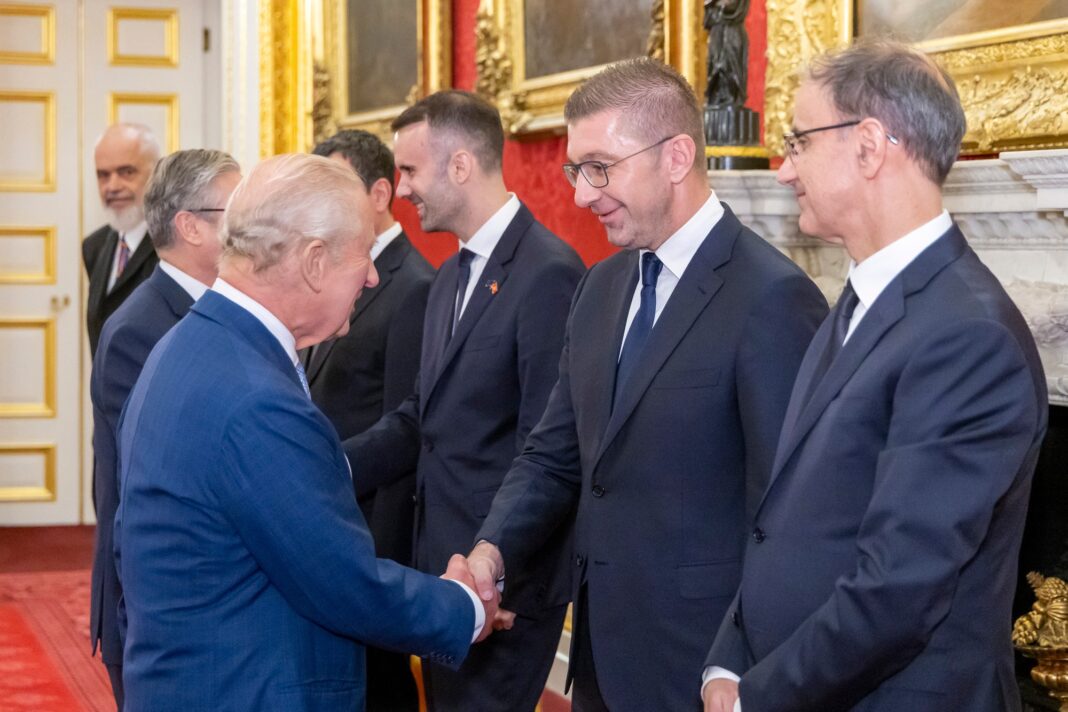 mickoski carls london