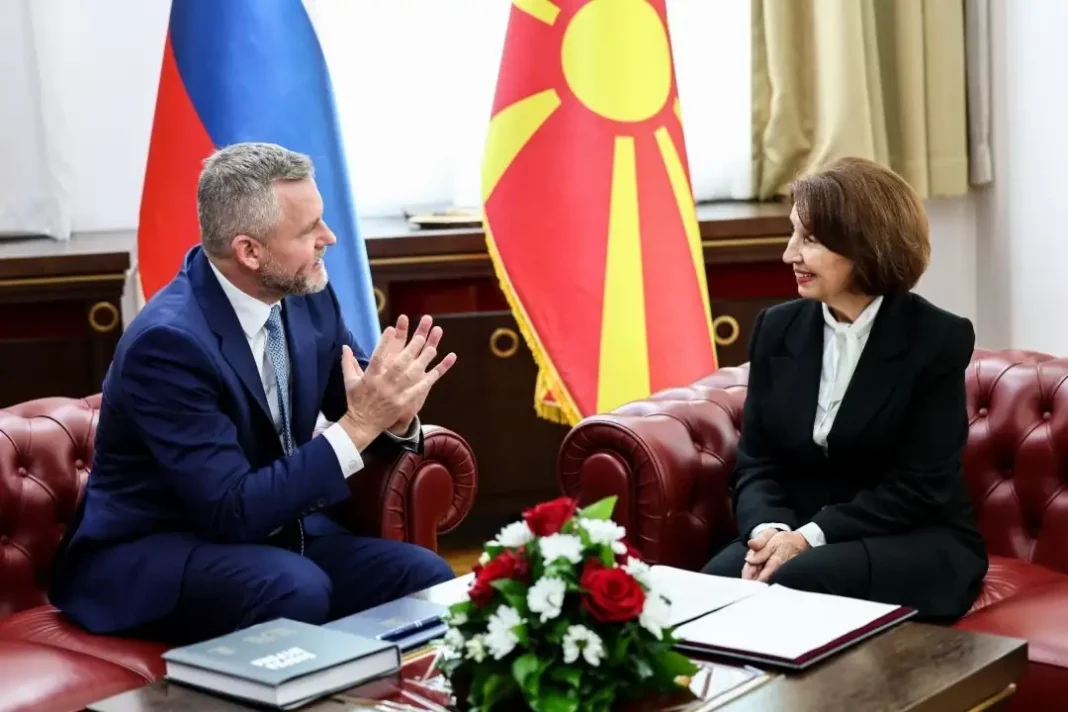 siljanovska so pretsedatel na slovacka