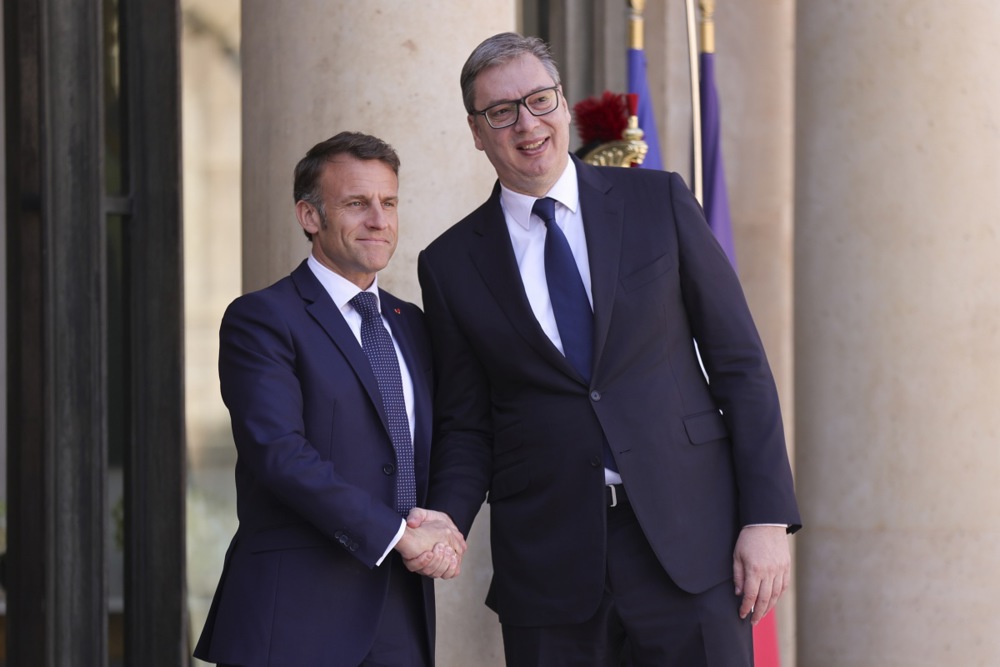 French President Macron receives Serbian President Vucic