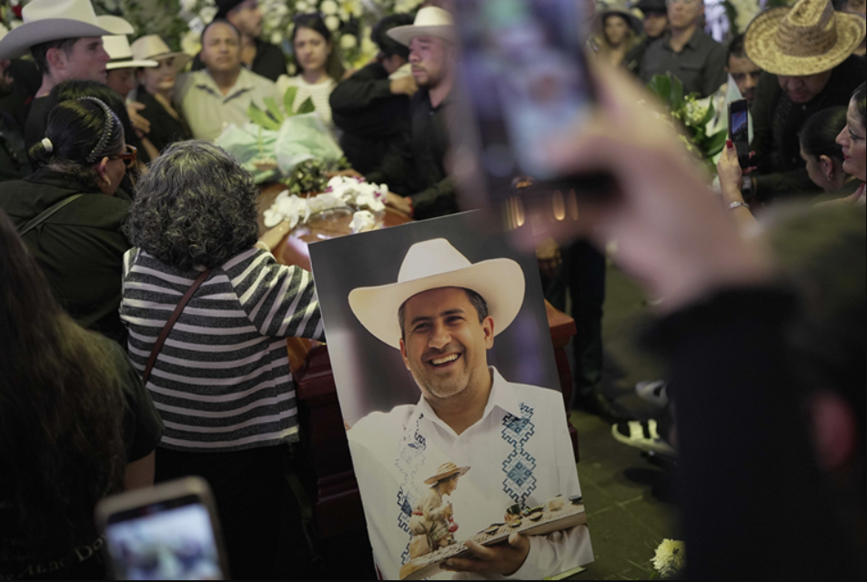 Мексико, Родригез Манцо, 12499935