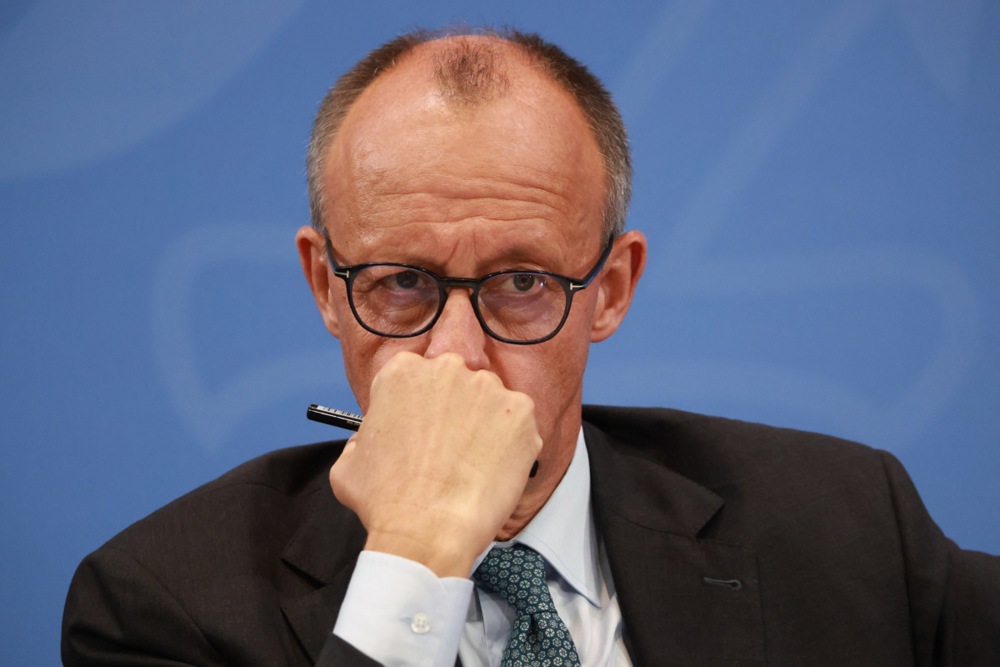 German Chancellor Merz meets with coalition partners amid budget row