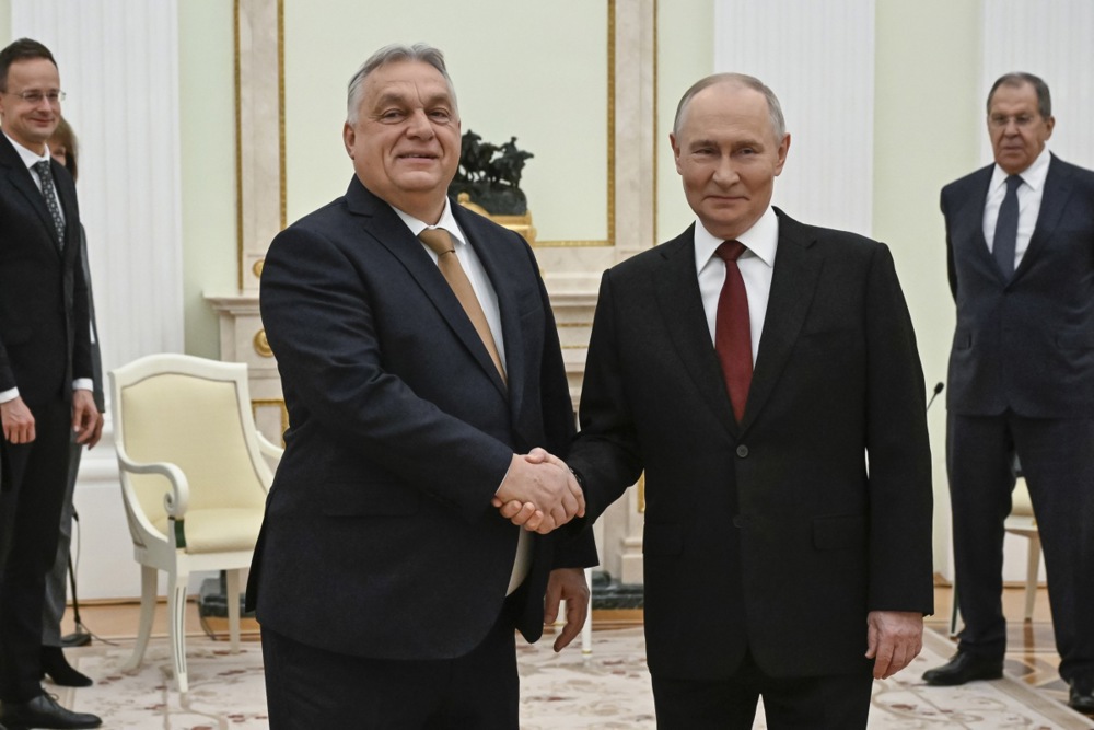 Russian President Vladimir Putin meets Hungarian Prime Minister Viktor Orban at Kremlin