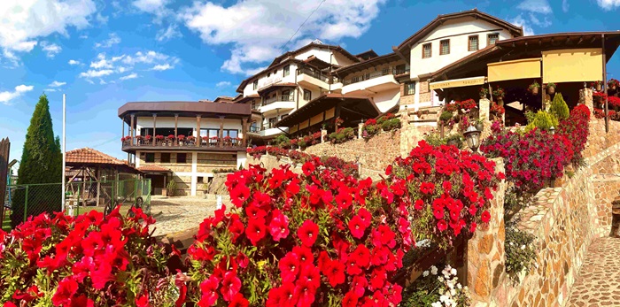 manatir hotel berovo