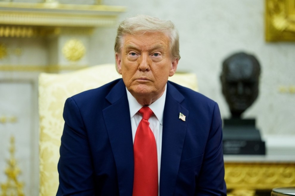 Трамп ,76d755a451ec