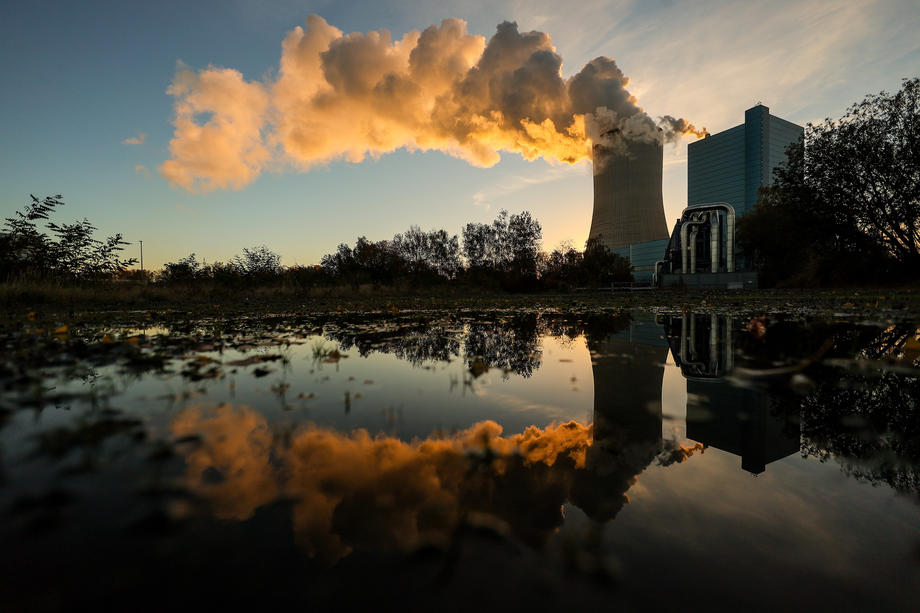 From coal and nuclear power to renewable energies