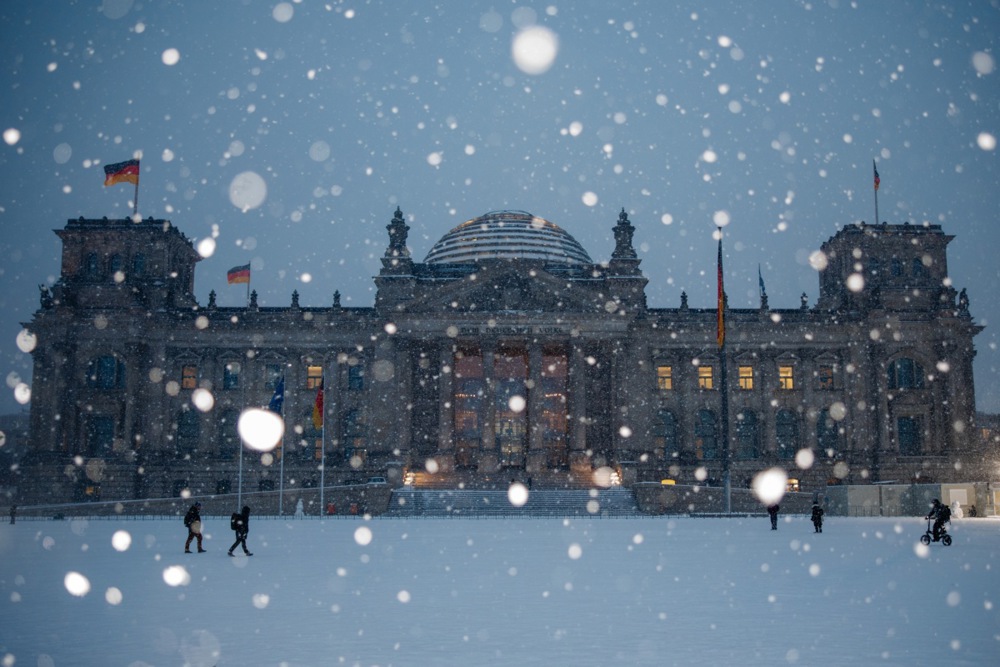 Germany awaits exceptional winter weather conditions