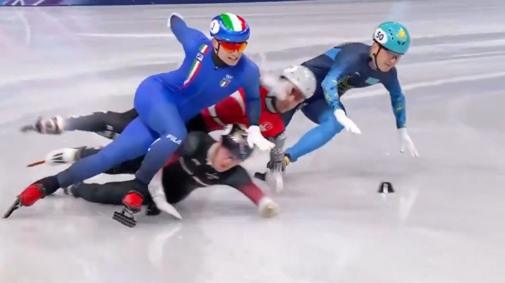 276242-najluda-zavrshnica-na-natprevar-vo-lizganje-ova-e-nevideno-dosega-video@2x