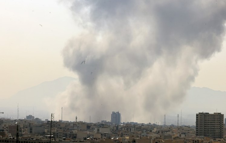 Иран нападнат