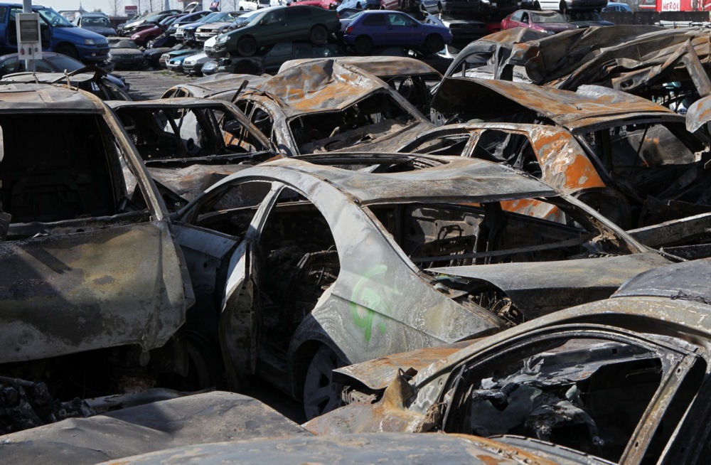 Wrecked cars from multiple collision near Rostok