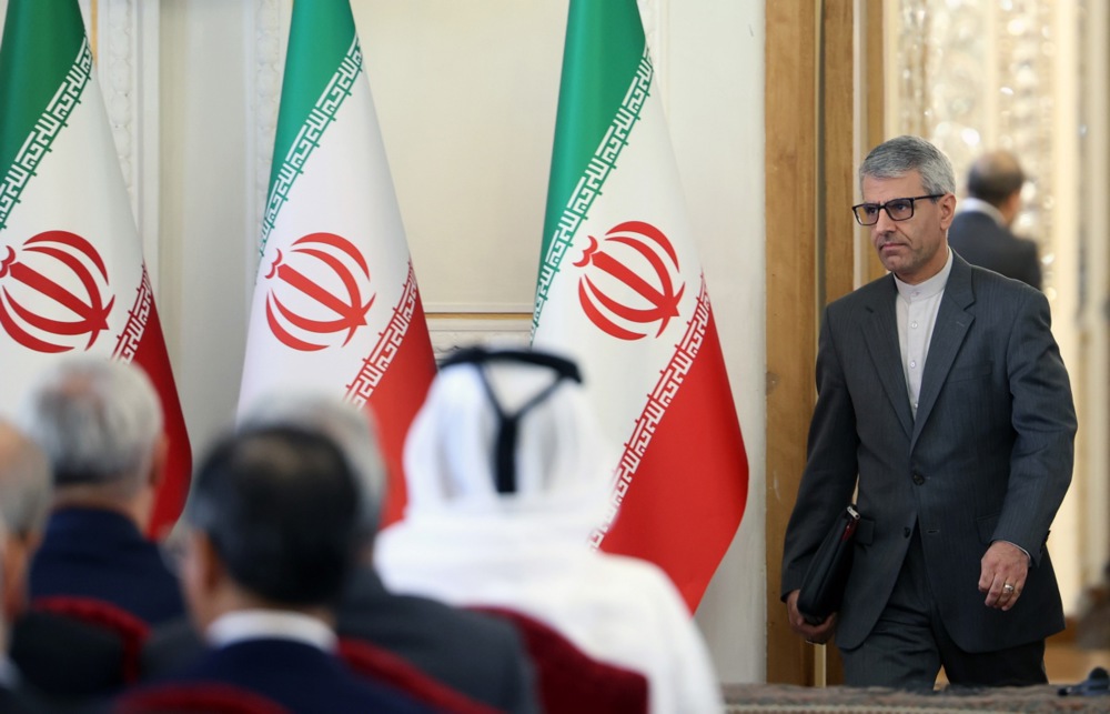 Iranian Foreign Minister Araghchi holds meeting with foreign diplomats in Tehran