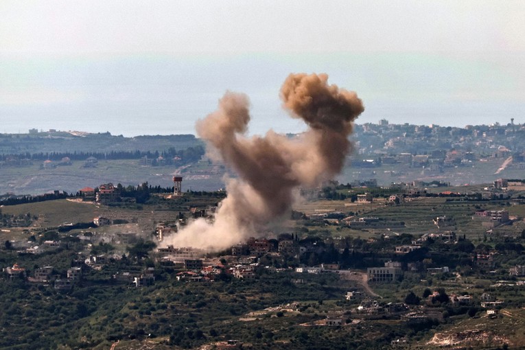 Israel conducts continued airstrike on southern Lebanon amid ceasefire