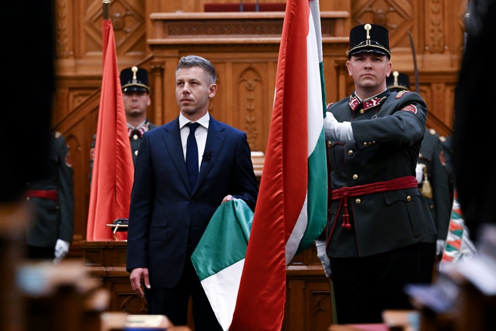 Hungary’s new parliament holds inaugural session