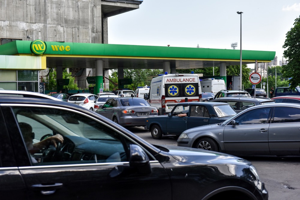 Motorists queue at petrol station in Kyiv amid shortages of fuel