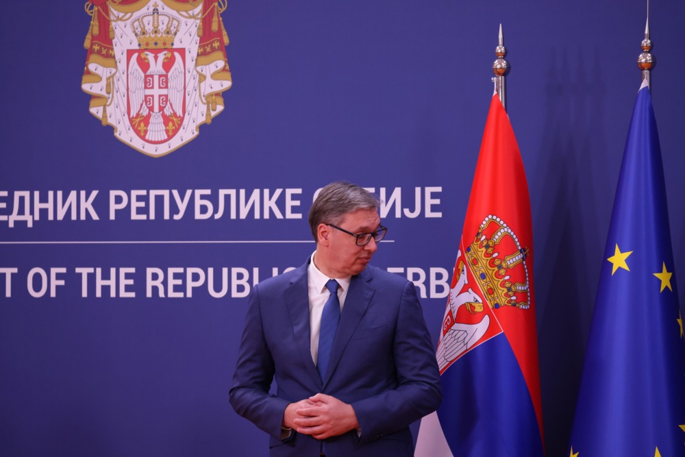 Вучиќ најави дека наскоро ќе даде оставка