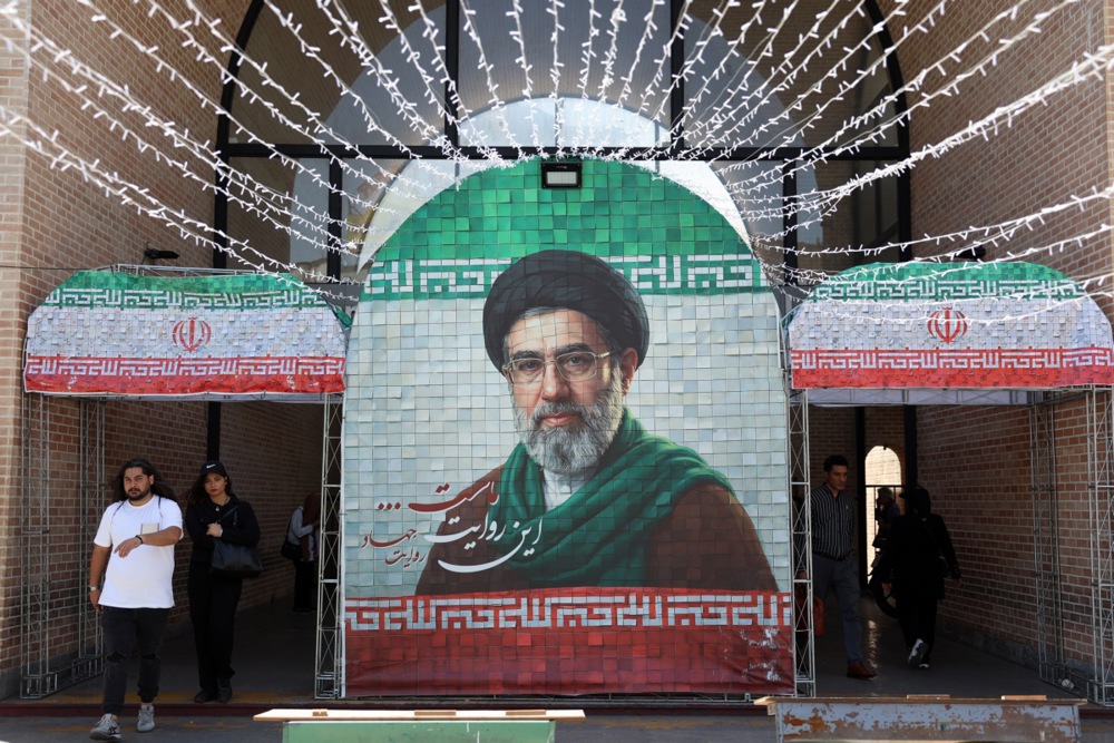 US pauses guiding ships through Hormuz amid talks with Tehran