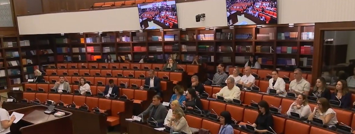 Предлог-законот за судска служба како да е правен од ЧетГПТ и нѐ враќа 20 години назад, реагираат судските службеници