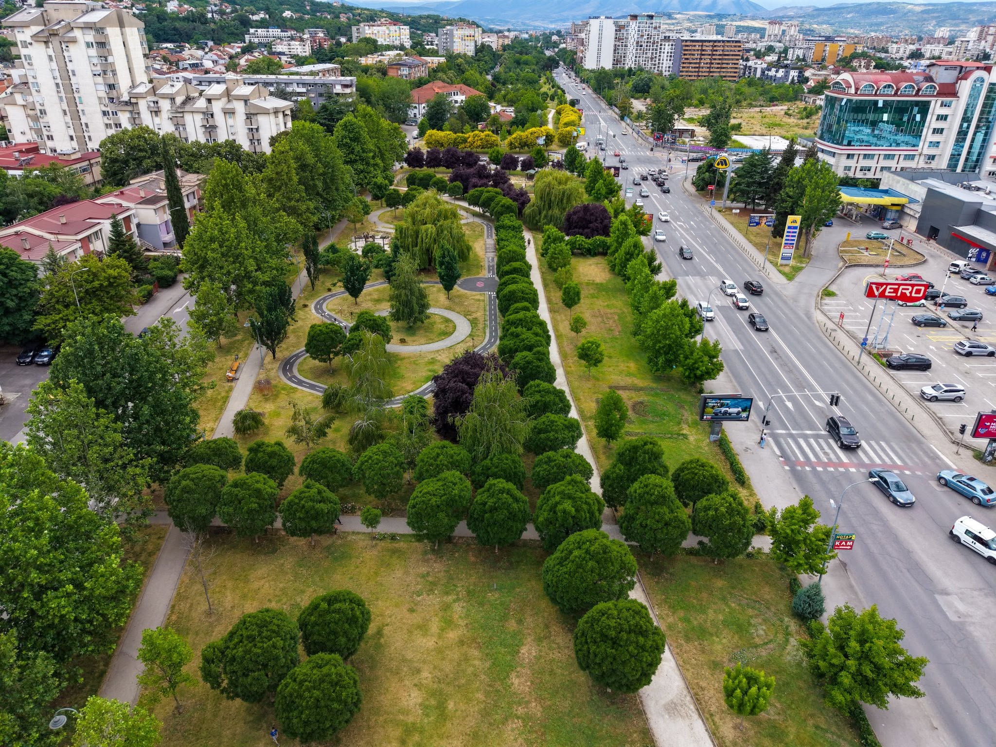 Ѓорѓиевски: Се уредуваат парковите „Македонија“ 1, 2 и 3 во Карпош