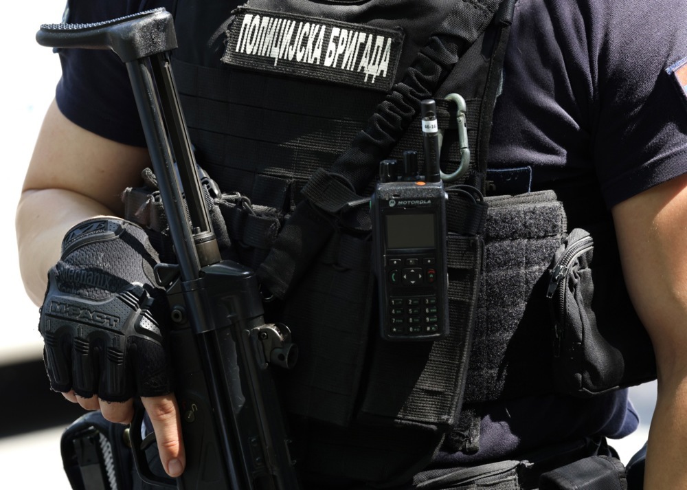 Attack at Israeli embassy in Belgrade: one officer injured, assailant dead