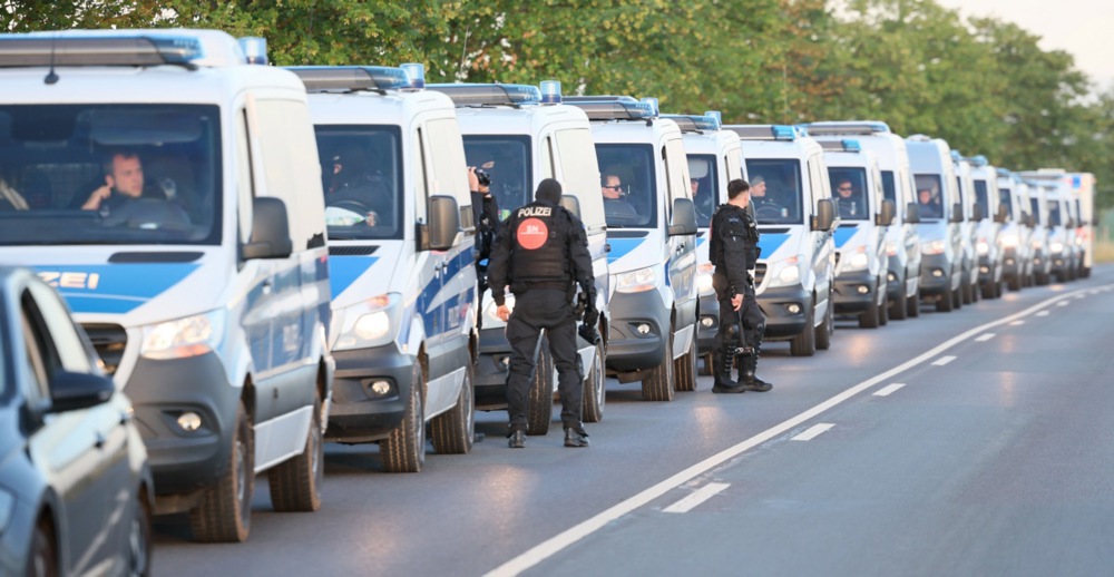 Mass protests expected as AfD holds federal congress in Erfurt